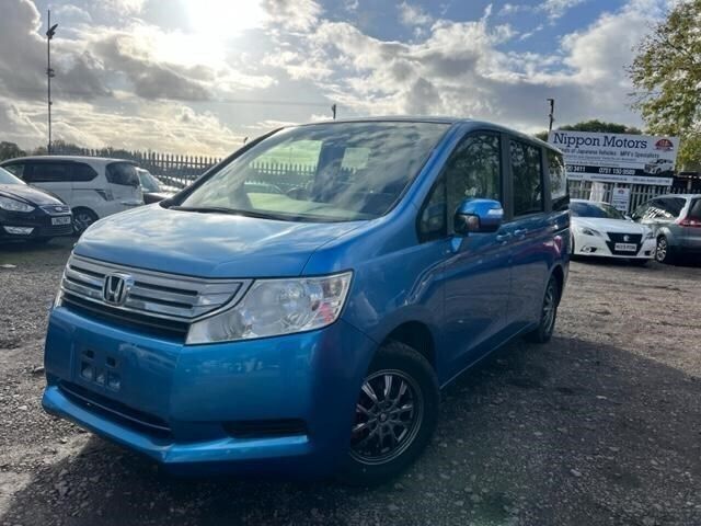 Blue Used 2010 Honda Stepwgn MPV | £7,999 (Good price) - Image 1/4