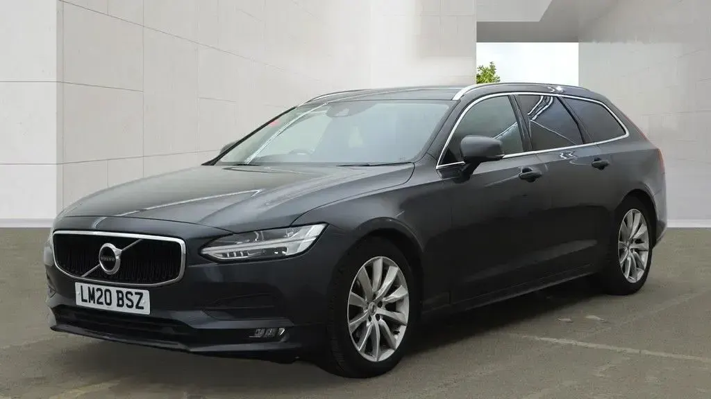 Used Volvo V90 Momentum 190 HP (139 kW) 2020 Grey Estate