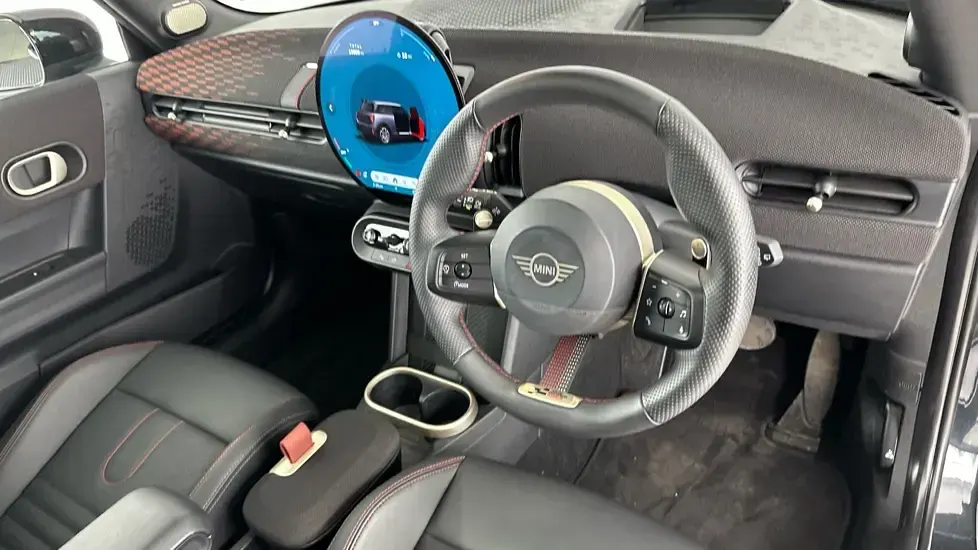 Used Mini Cooper Hatch 154 HP (113 kW) 2024 Grey Hatchback