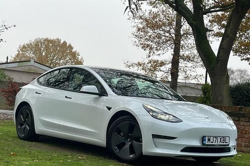 Used 2021 Tesla Model 3 Sedan | £19,995 (Fair price) - Image 1/1