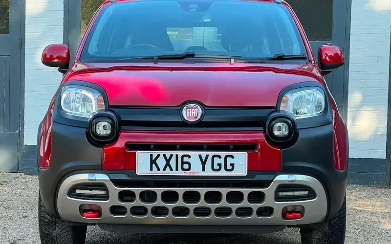 Used Fiat Panda Cross Cross 90 HP (66 kW) 2020 Hatchback