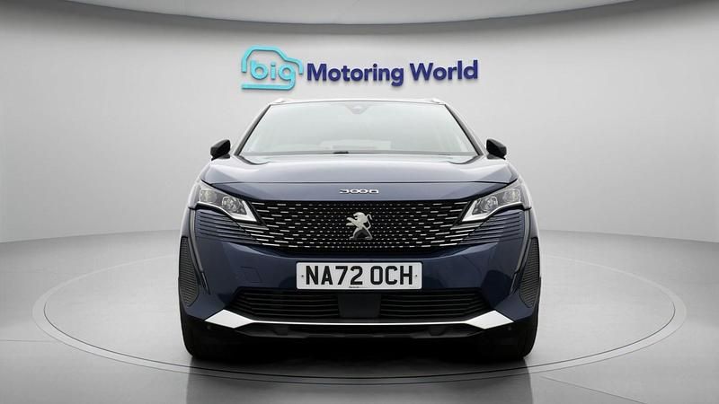 Used Peugeot 3008 GT 300 HP (220 kW) 2022 Blue Hatchback