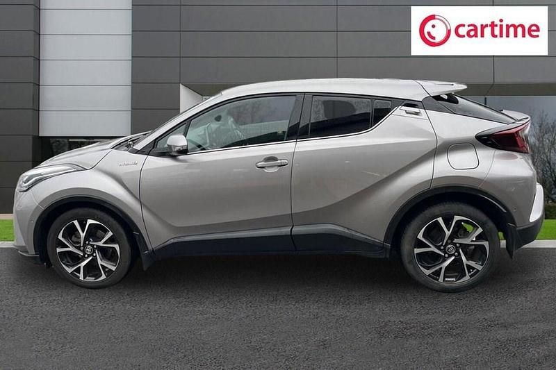 Usado Toyota C-HR Design 184 HP (135 kW) 2021 Prateado SUV