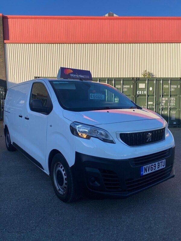 White Used 2019 Peugeot Expert Van | £7,400 - Image 1/4