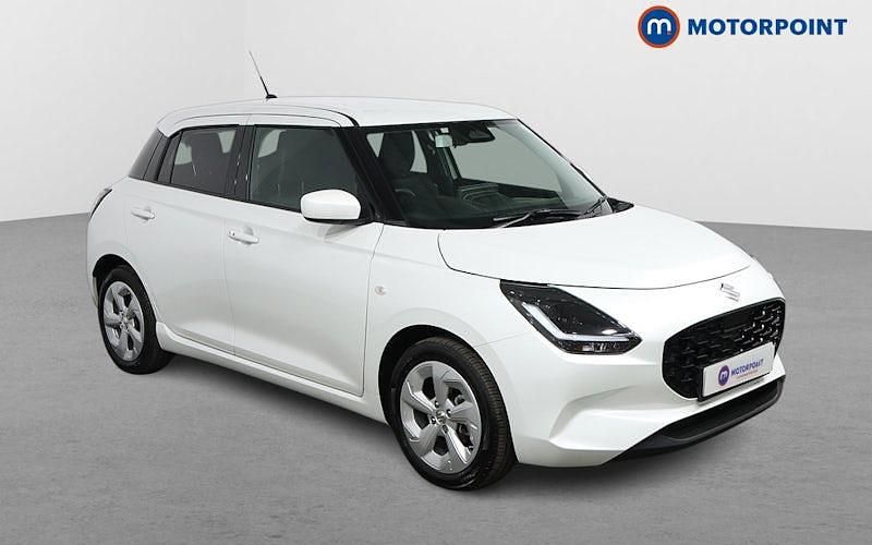White Used 2024 Suzuki Swift Hatchback | £14,799 (Fair price) - Image 1/4