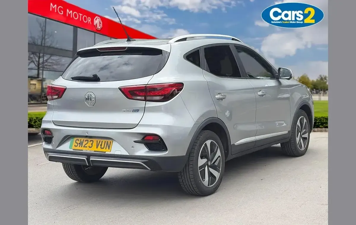 Used MG ZS Trophy 114 kW (156 HP) 2023 Silver SUV