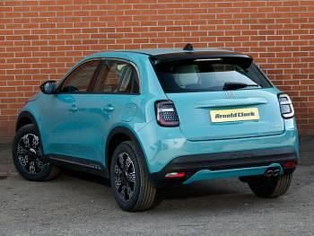 New Fiat 600 136 HP (100 kW) 2026 Metallic  sky blue SUV