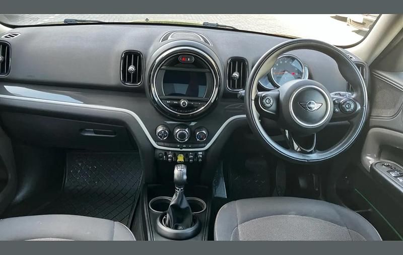 Used Mini Cooper S Countryman 221 HP (162 kW) 2018 Black SUV