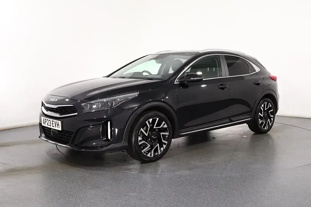 Used Kia XCeed 2023 Black SUV