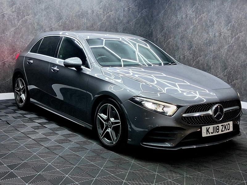 Used Mercedes A180 AMG Line Premium 116 HP (85 kW) 2018 Grey Hatchback