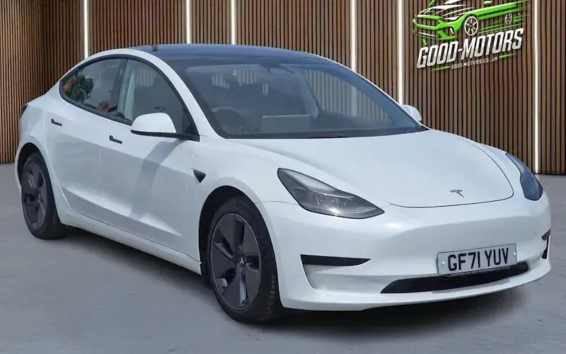 Used Tesla Model 3 Standard Range 180 kW (245 HP) 2021 Sedan