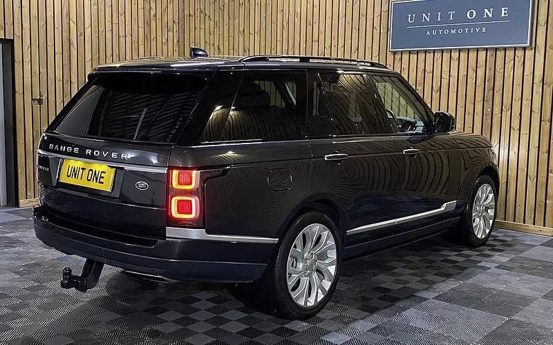 Used Land Rover Range Rover Vogue SE 275 HP (202 kW) 2020 SUV