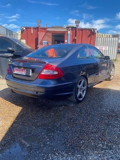 Used Mercedes CLK200 2009 Grey Coupe