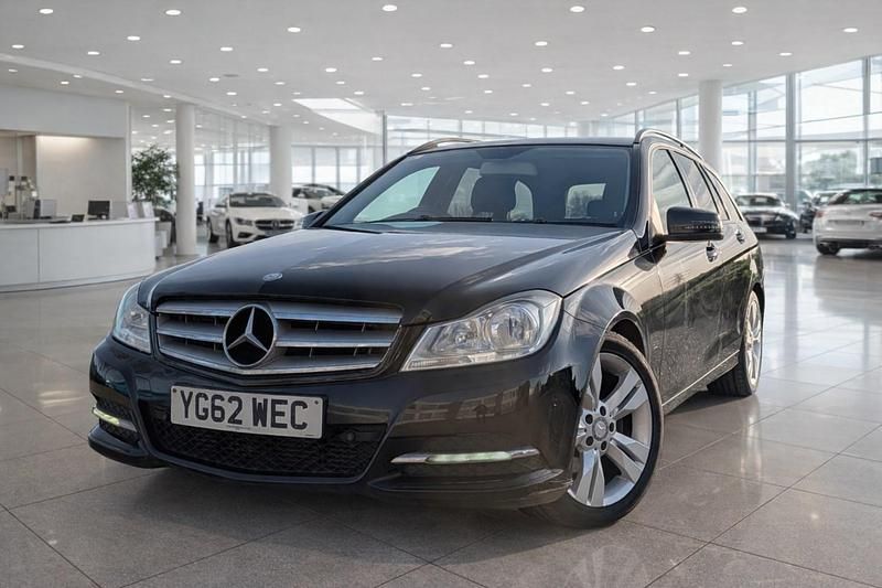 Used Mercedes C220 Executive 2012 Black Estate