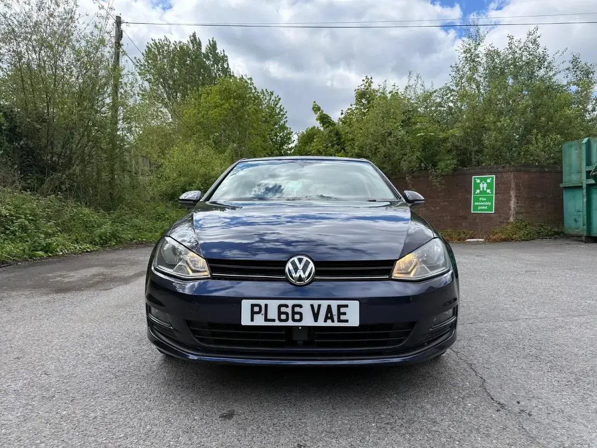 Used VW Golf VII Edition 2016 Blue Hatchback