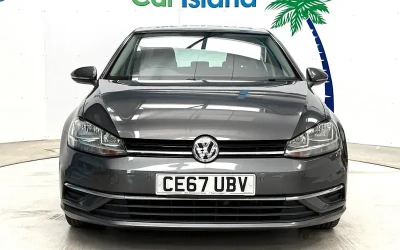 Used VW Golf VII SE 125 HP (91 kW) 2017 Grey Hatchback
