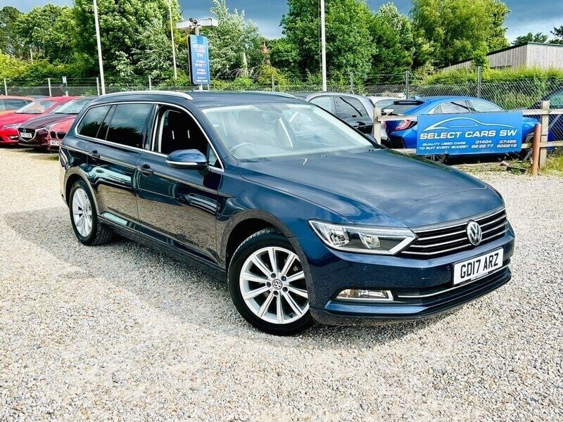 Blue Used 2017 VW Passat Business Estate | £13,495 (Good price) - Image 1/4