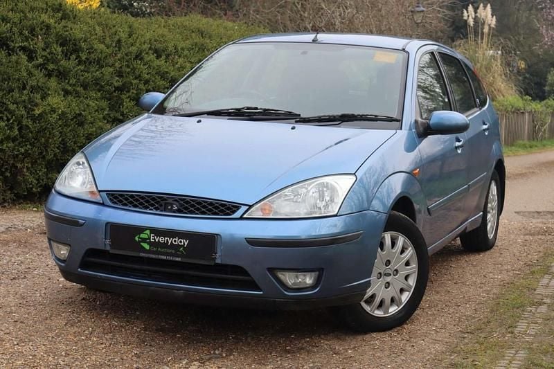 Used Ford Focus Ghia 100 HP (73 kW) 2003 Blue Hatchback
