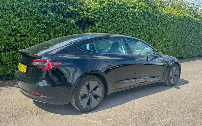 Używany Tesla Model 3 Long Range AWD 258 kW (351 KM) 2023 Sedan/Limuzyna