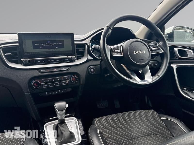 Used Kia XCeed 139 HP (102 kW) 2022 White SUV