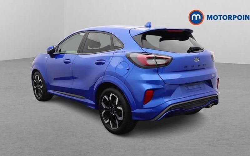 Usado Ford Puma ST-Line X 155 HP (114 kW) 2020 Azul SUV