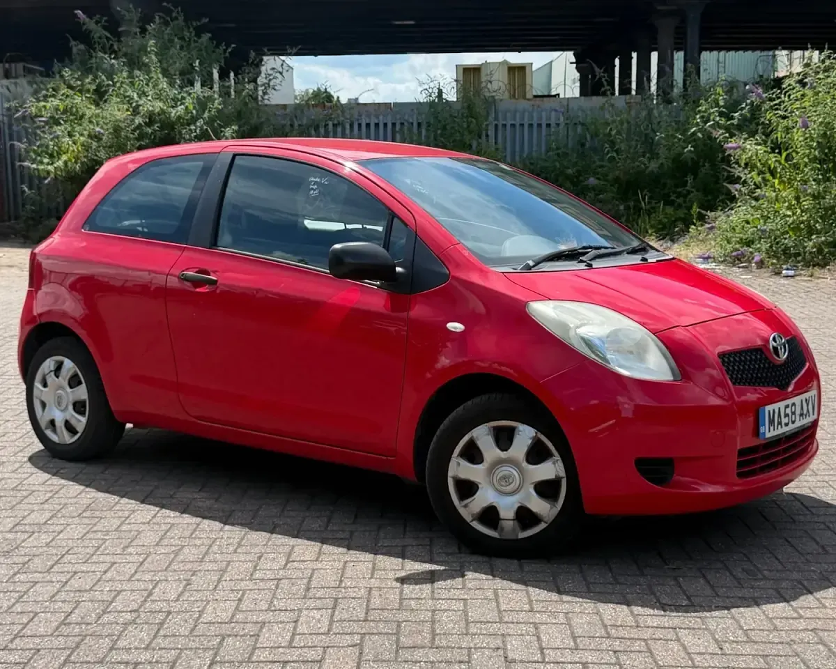 Used Toyota Yaris T2 2008 Red Hatchback