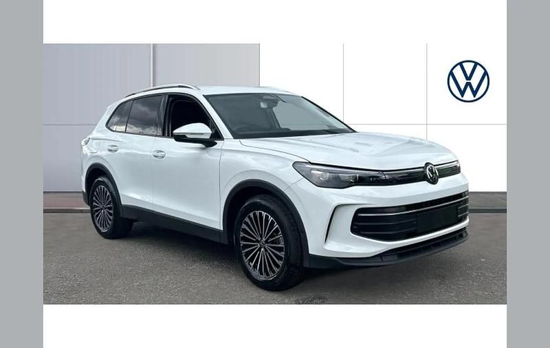 Other New 2025 VW Tiguan Match SUV | £34,789 (Super price) - Image 1/4