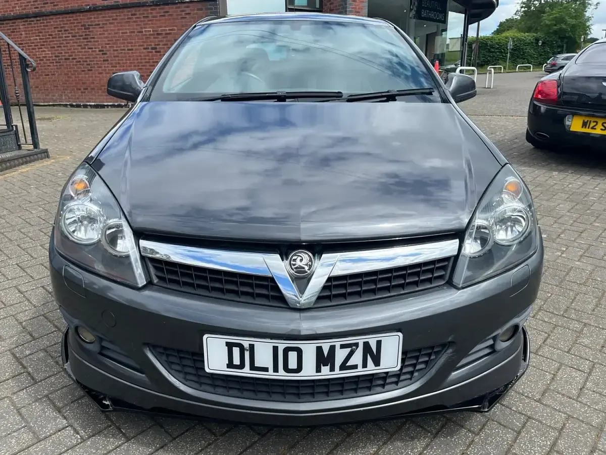 Used Vauxhall Astra SRi 2010 Grey Hatchback