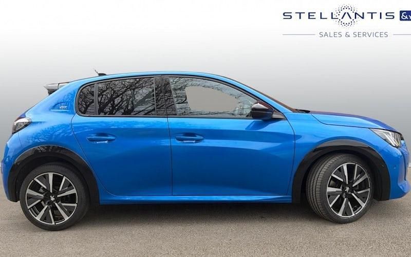 Used Peugeot 208 GTi 102 HP (75 kW) 2023 Hatchback