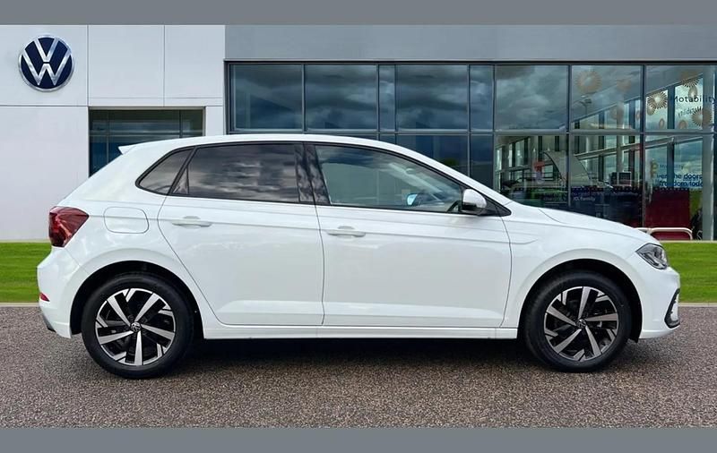 New VW Polo Match 95 HP (69 kW) 2025 Pure white Hatchback