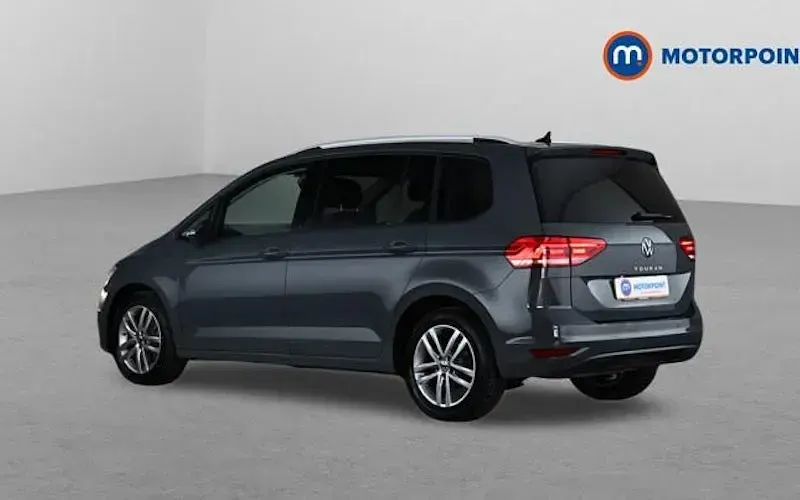 Used VW Touran Match 150 HP (110 kW) 2025 Grey MPV