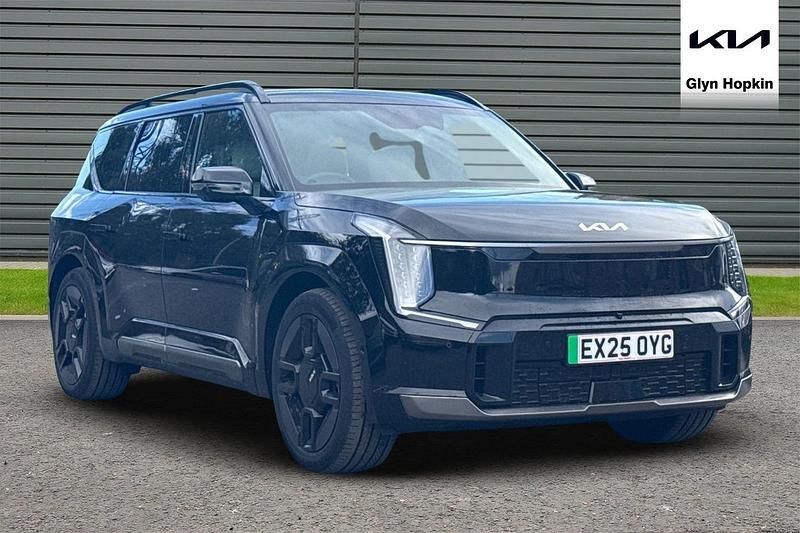 Black Used 2025 Kia EV9 2 SUV | £60,789 (Super price) - Image 1/4