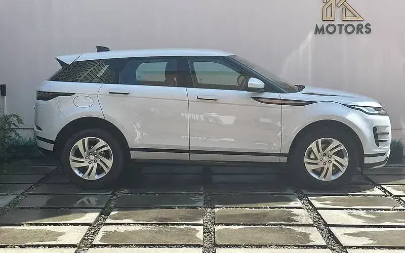Used Land Rover Range Rover evoque R-Dynamic 182 HP (133 kW) 2020 White SUV
