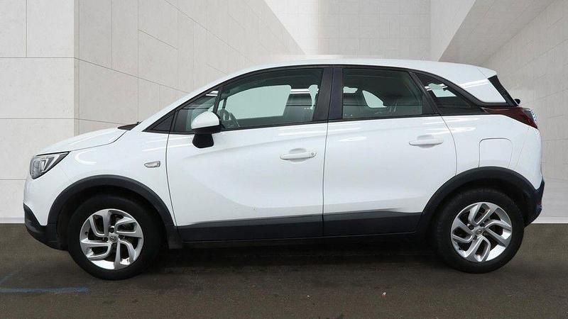Second-hand Vauxhall Crossland X 81 CP (59 kW) 2017 Alb SUV