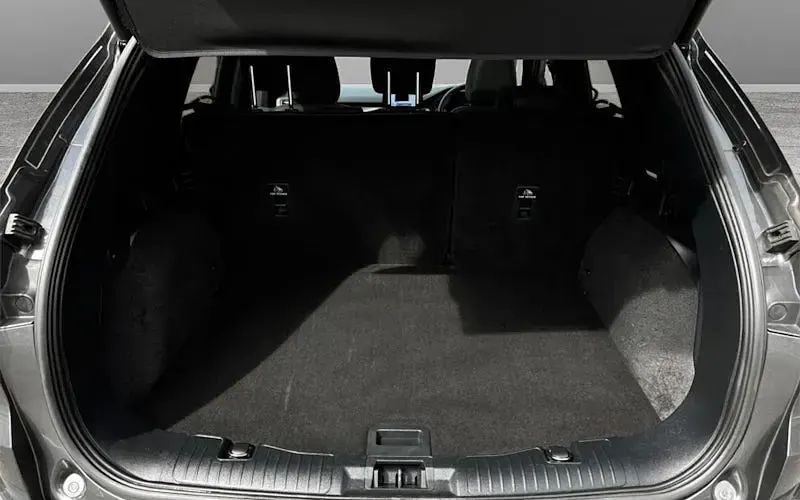 Used Ford Kuga ST-Line X 190 HP (139 kW) 2023 Grey SUV
