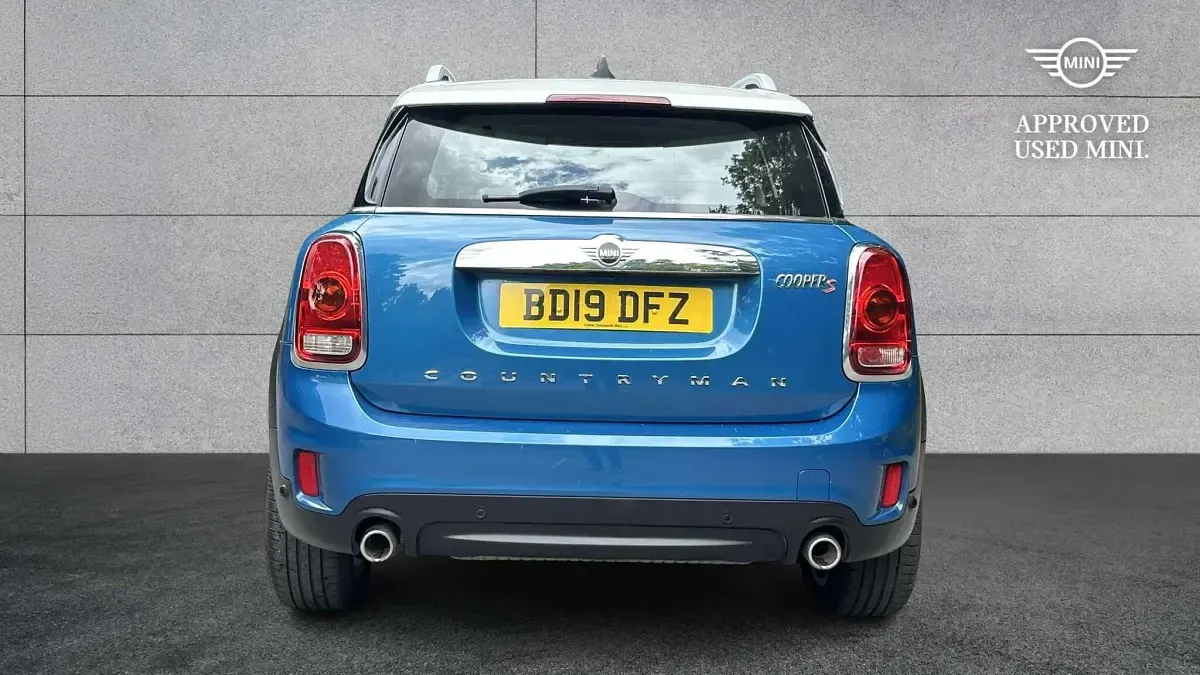 Used Mini Cooper S Countryman Exclusive 189 HP (139 kW) 2019 Blue SUV