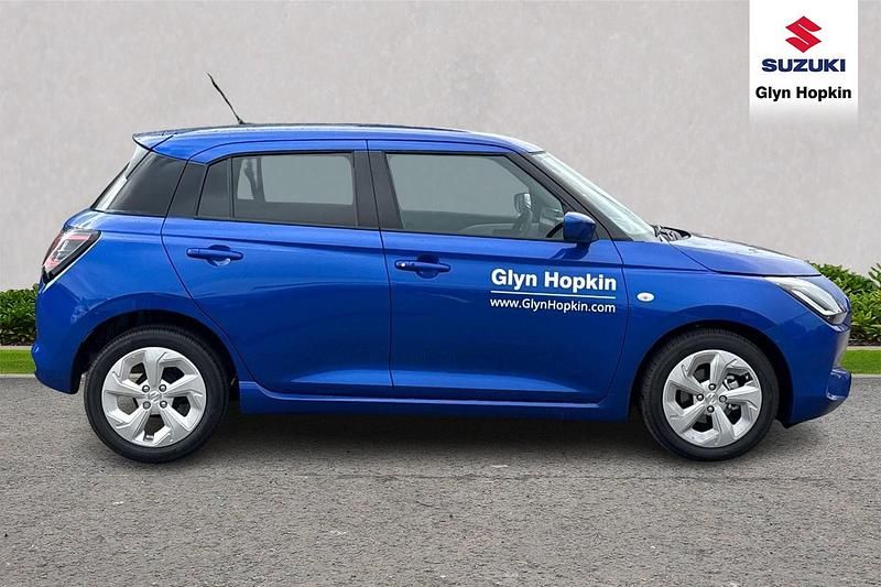 New Suzuki Swift 82 HP (60 kW) 2025 Blue Hatchback