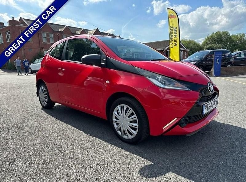 Red Used 2014 Toyota Aygo X-play Hatchback | £4,495 (Fair price) - Image 1/4