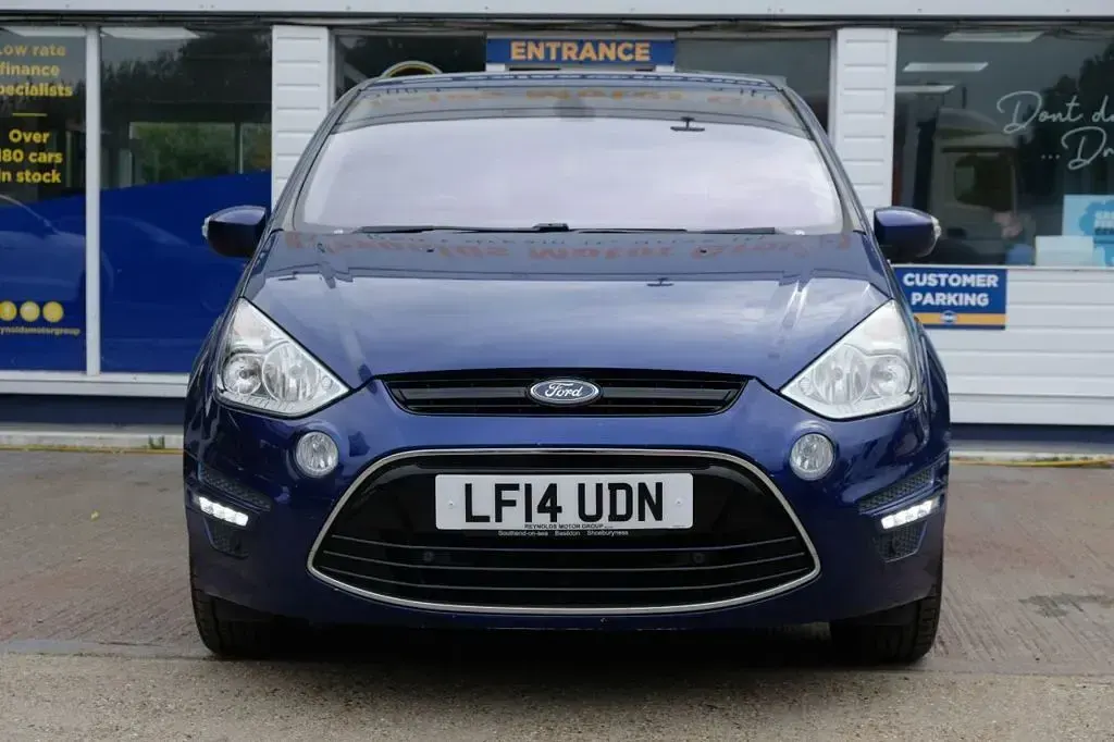 Used Ford S-MAX Titanium 115 HP (84 kW) 2014 Blue MPV