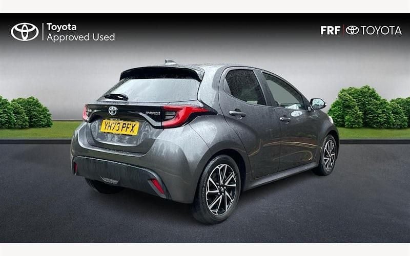 Used Toyota Yaris Hybrid Design 116 HP (85 kW) 2025 Hatchback
