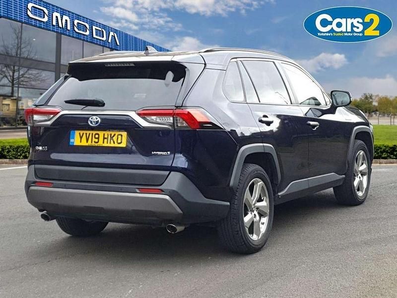 Used Toyota RAV4 Hybrid 214 HP (157 kW) 2019 Blue SUV