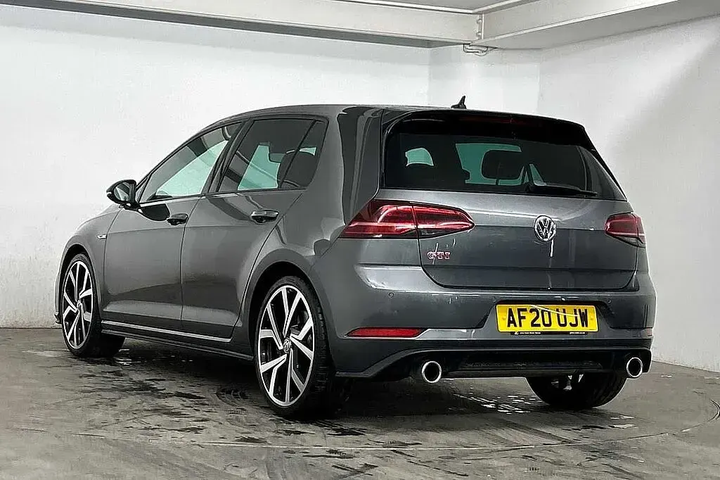 Used VW Golf VII 245 HP (180 kW) 2020