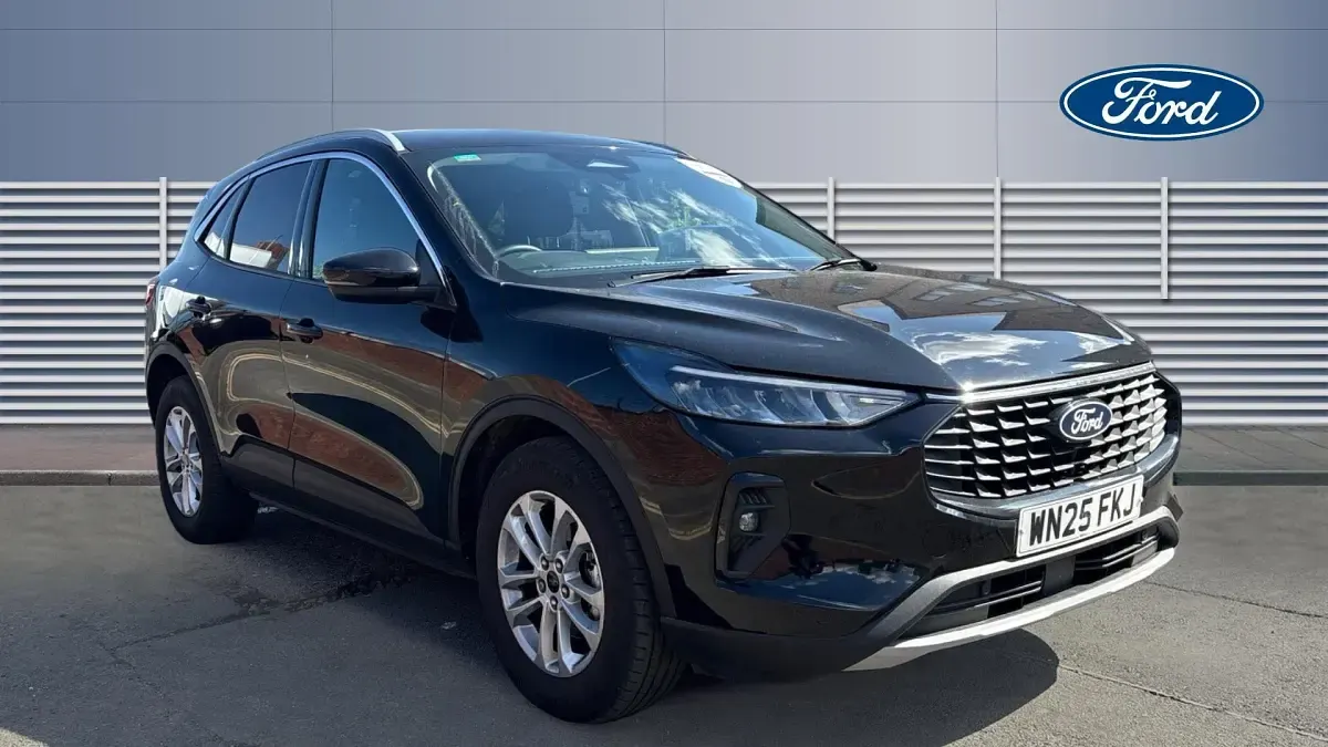 Usado Ford Kuga Titanium 150 HP (110 kW) 2025 SUV
