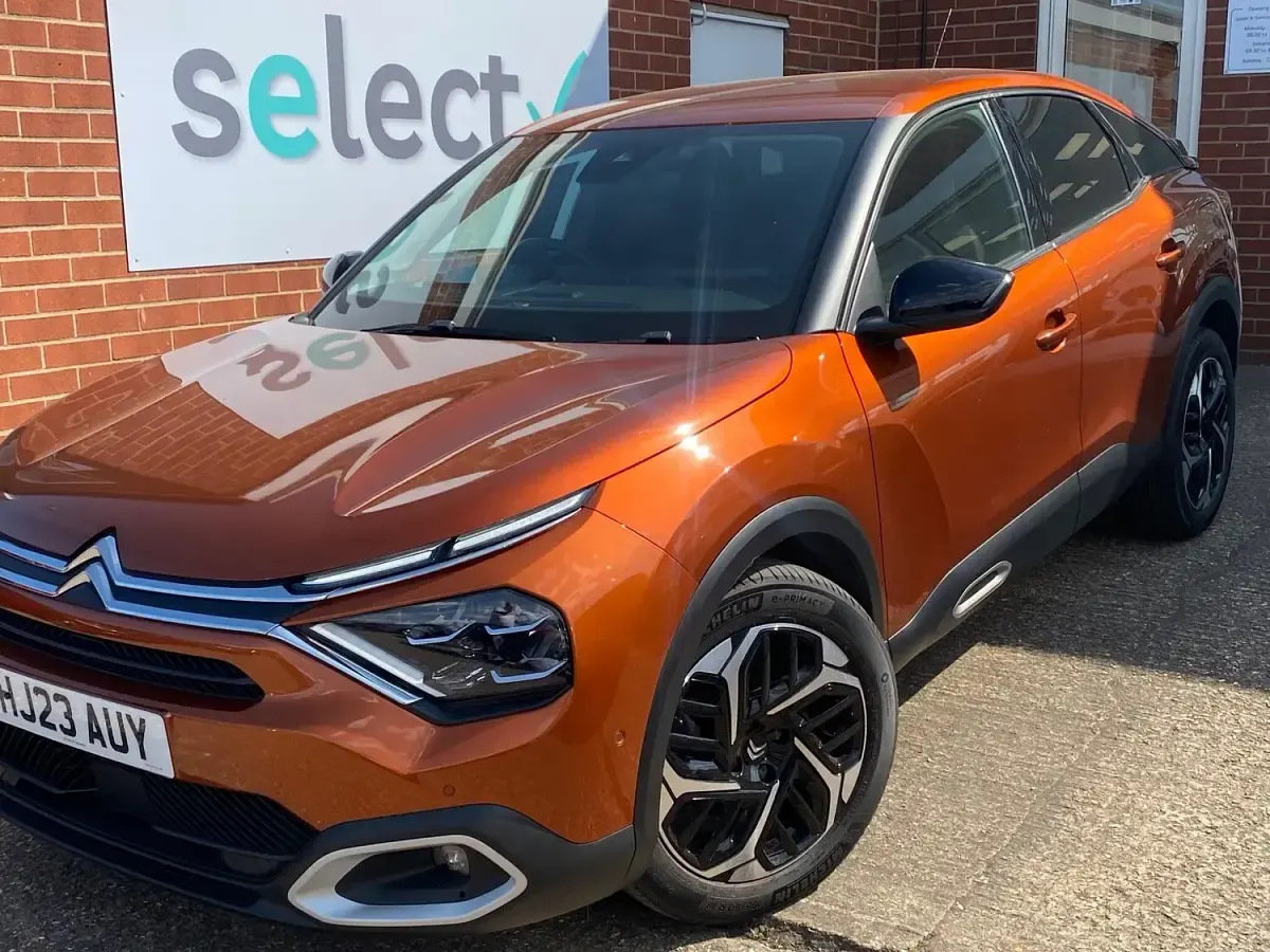 Used Citroën C4 PureTech 2023 Brown SUV