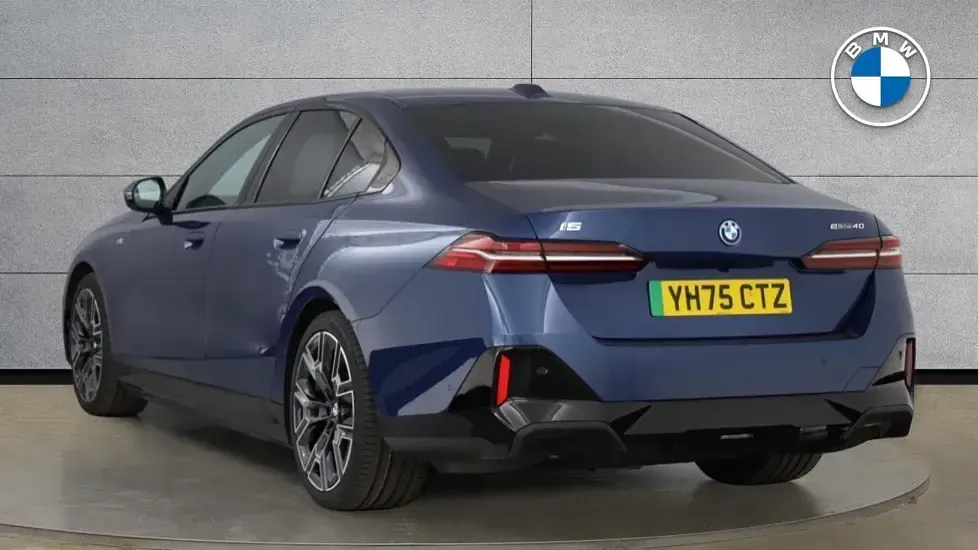 Used BMW i5 M Sport 246 kW (335 HP) 2025 Blue