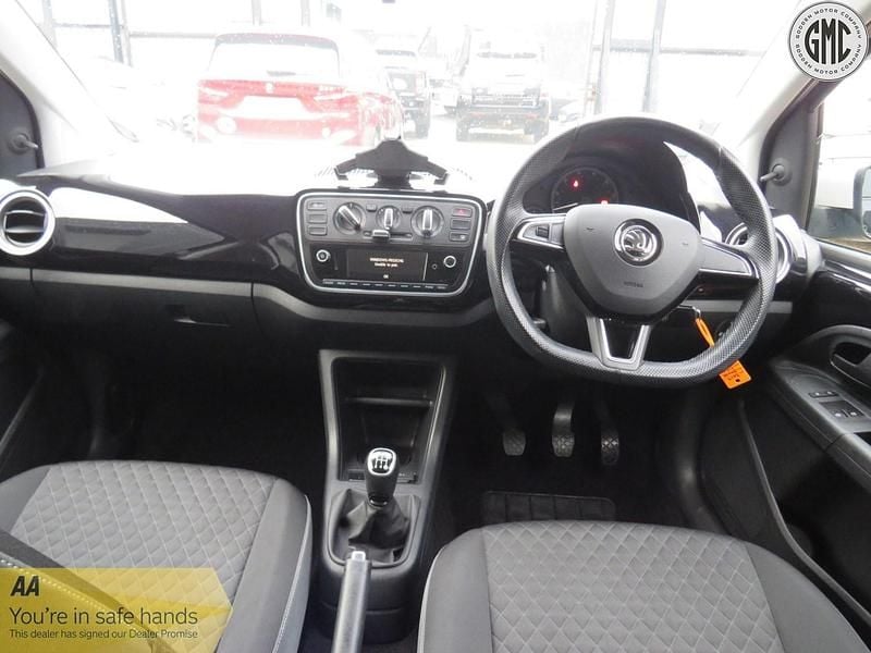 Used Skoda Citigo Colour Edition 60 HP (44 kW) 2019 Black Hatchback