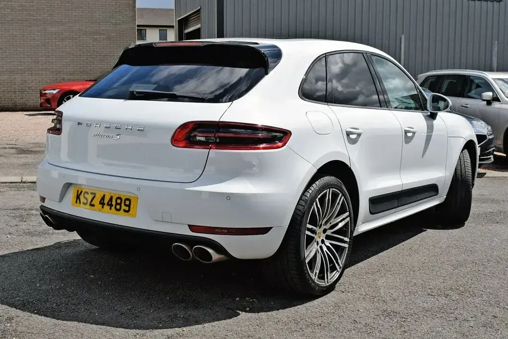 Used Porsche Macan S 2018 White SUV