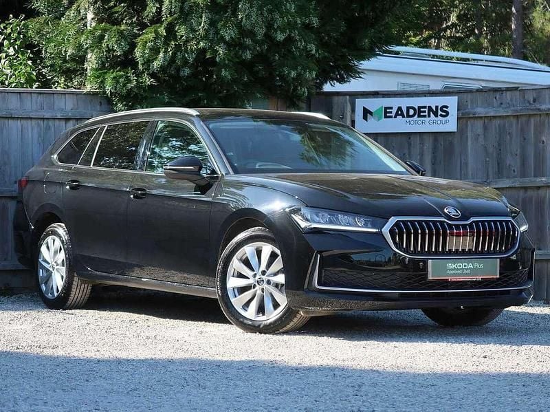 Black Used 2024 Skoda Superb SE Technology Estate | £26,795 (Fair price) - Image 1/4