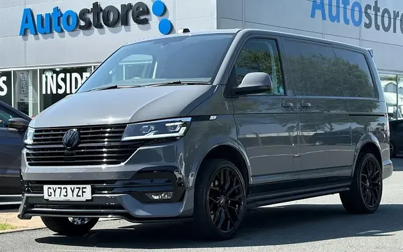 Used VW T7 Highline 204 HP (150 kW) 2024 Van