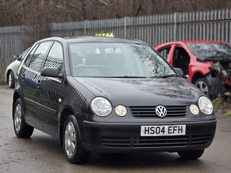 Black Used 2004 VW Polo Hatchback | £1,995 (Fair price) - Image 1/4